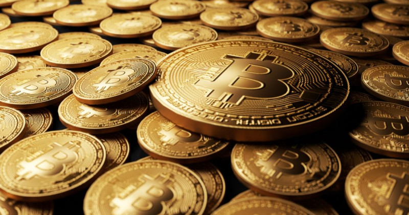 I bitcoin scivolano verso il basso